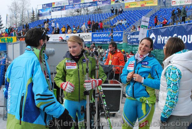 159 Ana Drev, Petra Robnik